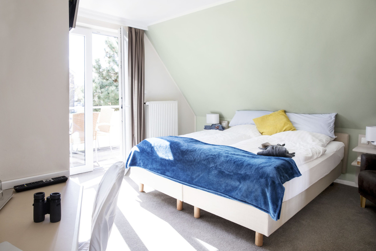 Bedroom 2, Hotel Jess am Meer, Dithmarschen