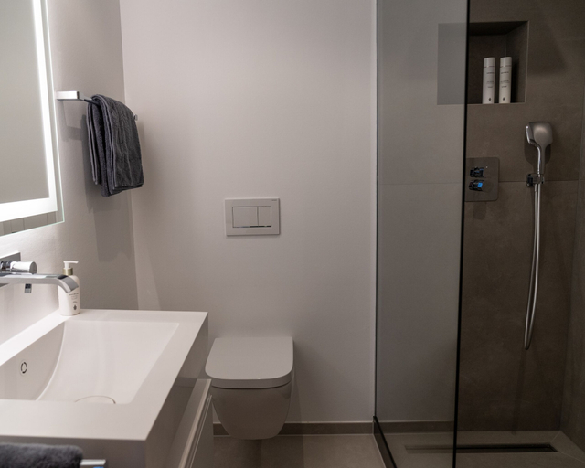 Bathroom 5, THE Newsha Signature Home, Mülheim an der Ruhr