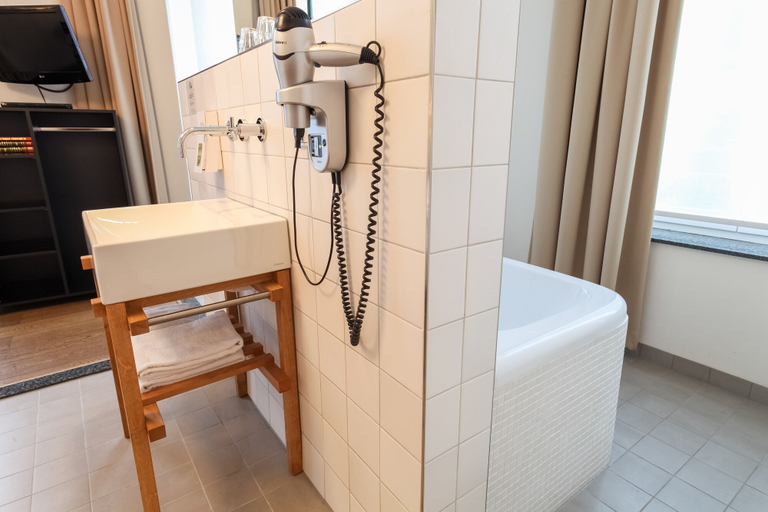 Bathroom 4, Townhouse Maastricht & Spa, Maastricht