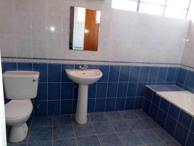 Bathroom 4, The Joshua Gardens, Langata