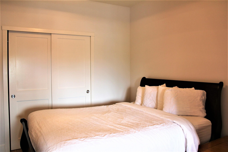 Bedroom 3, Marina View, Alberni-Clayoquot