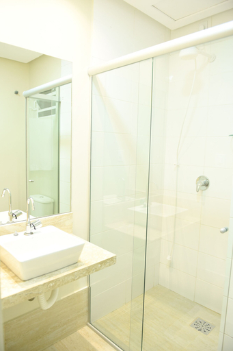 Bathroom 4, Uiramutam Palace Hotel, Boa Vista
