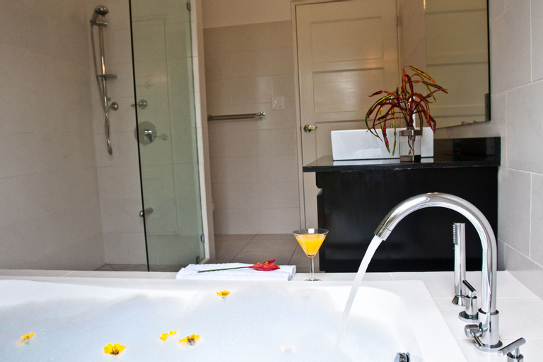 Bathroom 5