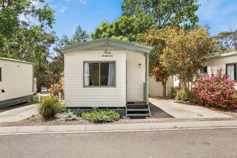 Exterior & Views 2, Discovery Parks - Halls Gap, N. Grampians - Stawell