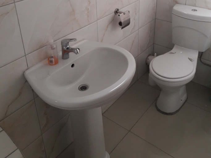 Bathroom 4, Jessma Bed and Breakfast, Walvisbay Urban