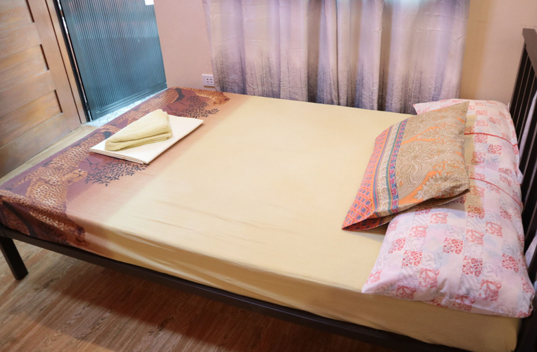 Bedroom 2, V.Hauschild Transient House B, Alaminos City