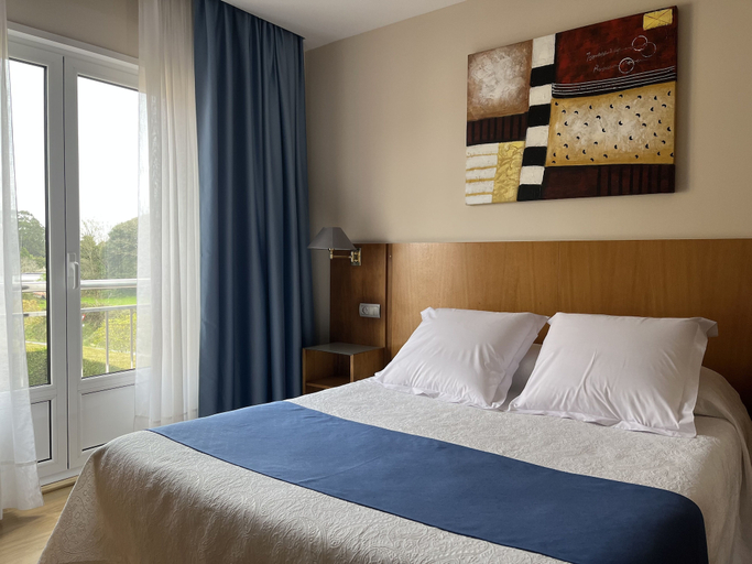 Bedroom, Hotel Villa de Llanes, Asturias