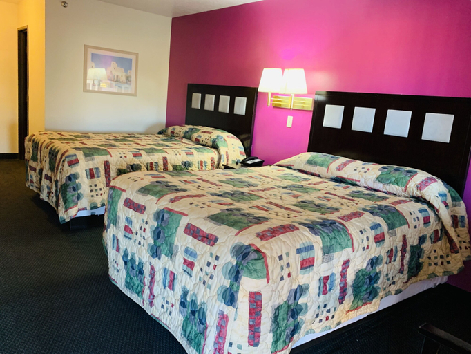 Bedroom 2, Luxury Inn, Bernalillo