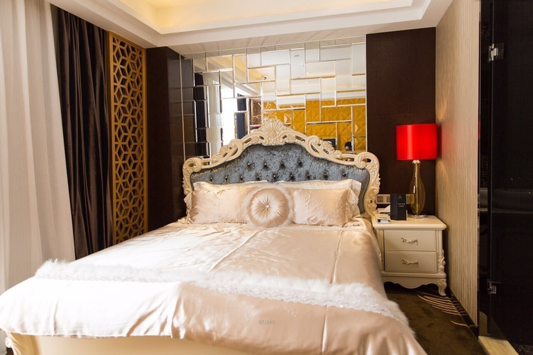 Bedroom 14