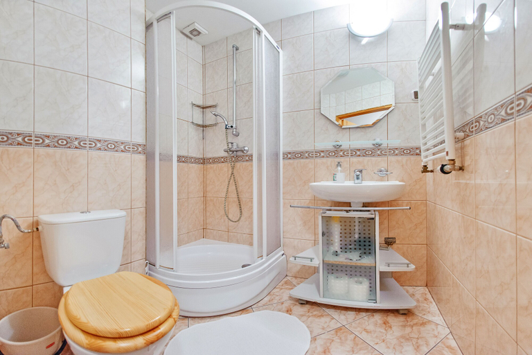 Bathroom 4, Apartamenty Sun & Snow Moniuszki, Jelenia Góra
