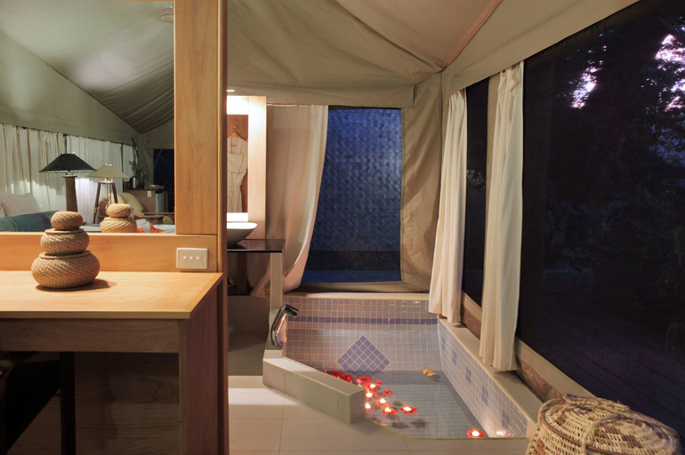 Bathroom 4, Sau Bay Resort & Spa, Cakaudrove