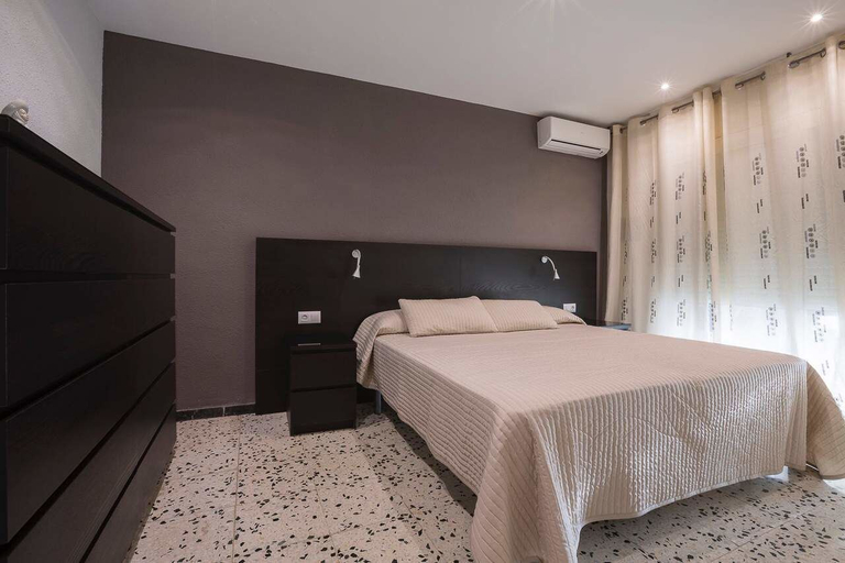 Bedroom 3, Apto Montserrat,11 2º, Tarragona