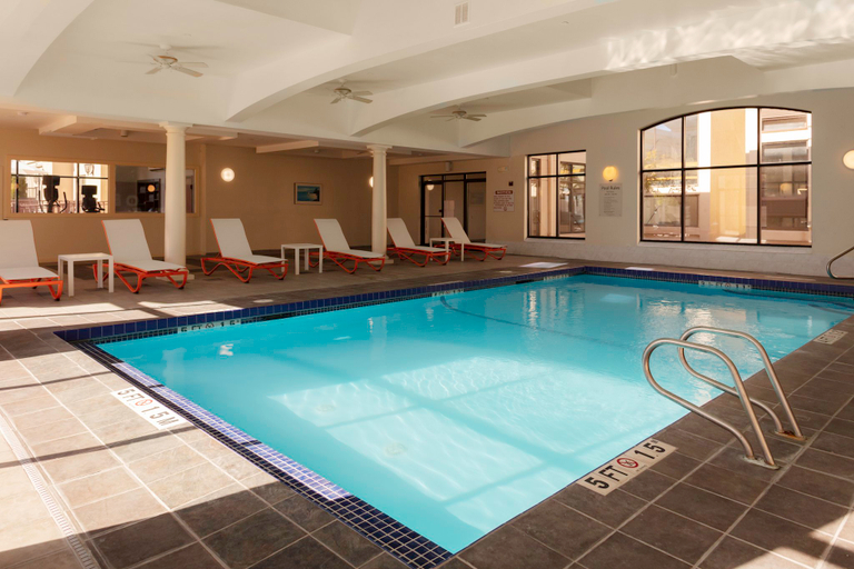 Sport & Beauty 5, Holiday Inn BOSTON-DEDHAM HTL & CONF CTR by IHG, Norfolk