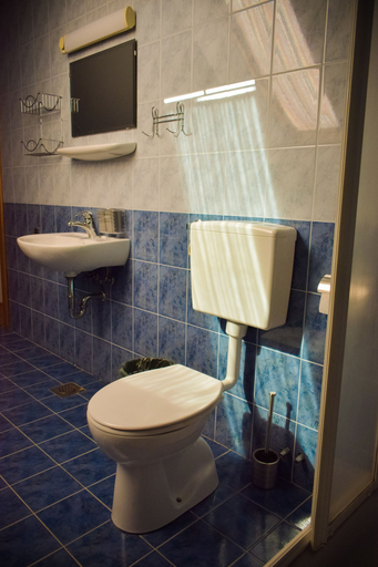 Bathroom 4, Guest House Zevnik, Brežice