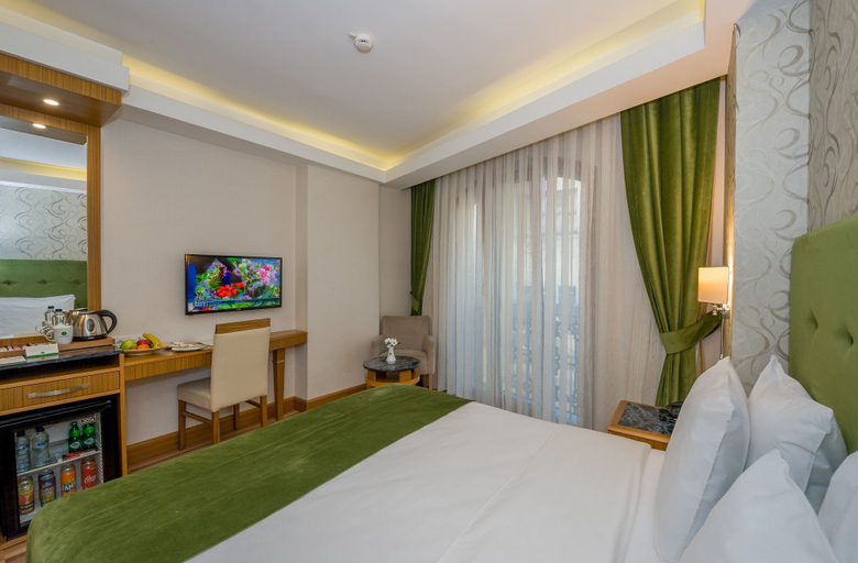 Bedroom 5, Bizim Otel, Fatih