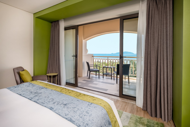 Bedroom 5, Holiday Inn Resort SANYA BAY by IHG, Sanya