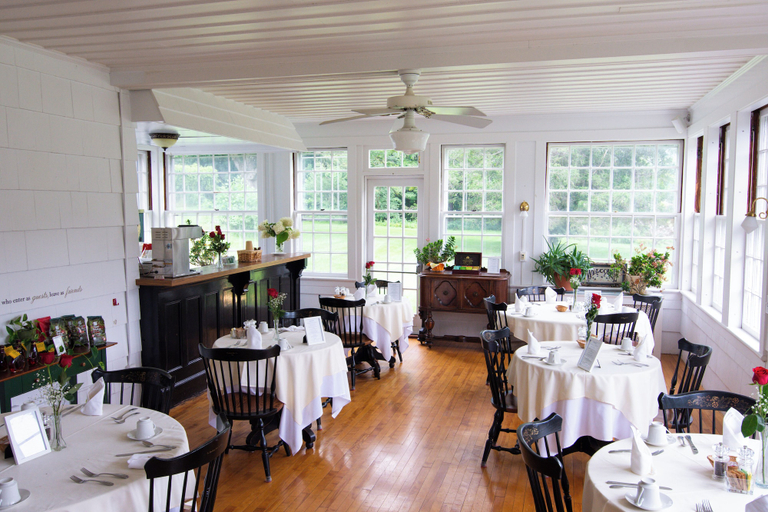 Food & Drinks 5, Blackberry River Inn, Litchfield