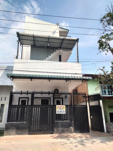 Exterior & Views 1, Hotel O As-sakinah Syariah 2, Medan