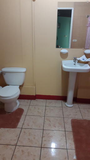 Bathroom 3, Hotel Sueños del Angel, Managua