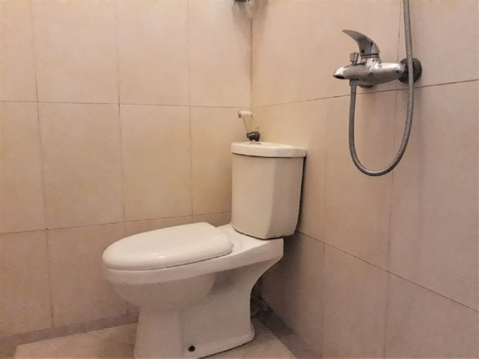 Bathroom 8