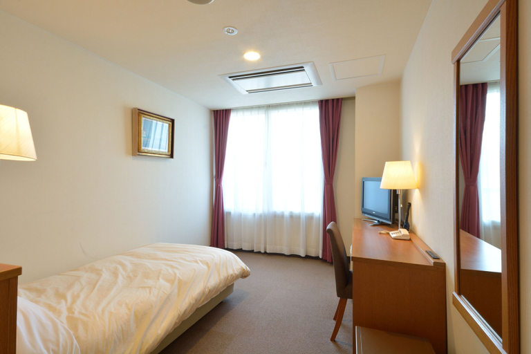Bedroom 2, PRINCE HOTEL Second View MURORAN, Muroran