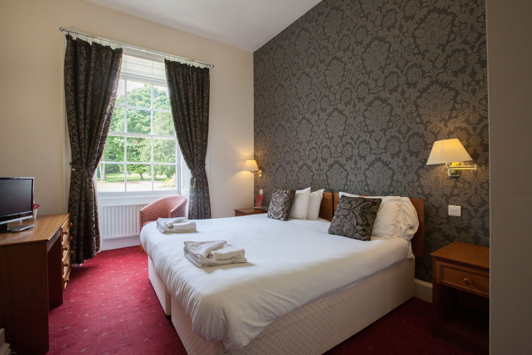 Bedroom 2, Wortley Hall, Barnsley