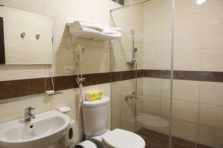 Bathroom 3, Sakura B&B, Hualien