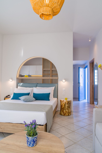 Bedroom 2, Romantica Apartments, Attica