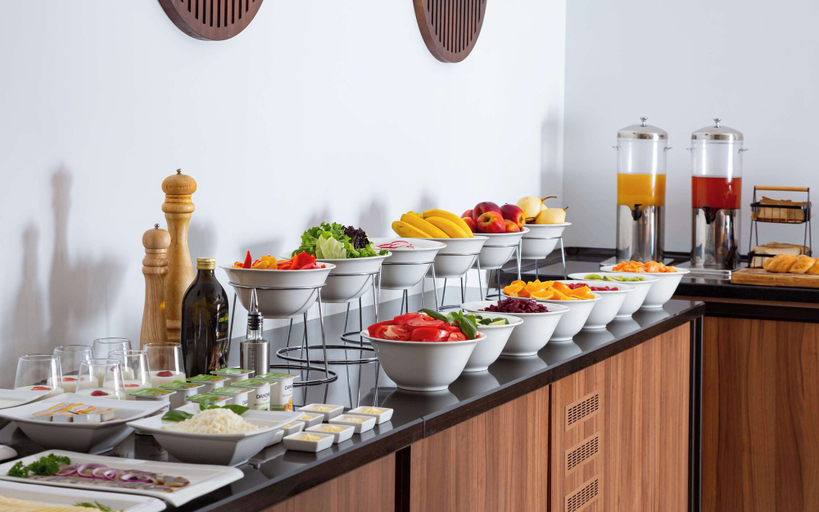 Food & Drinks 5, DoubleTree by Hilton Shymkent, Shymkent
