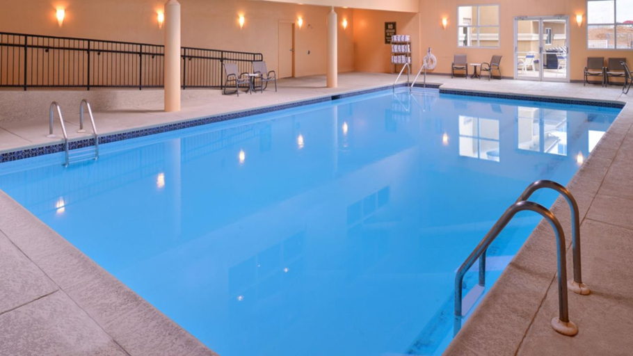 Sport & Beauty 3, Holiday Inn MARTINSBURG by IHG, Berkeley