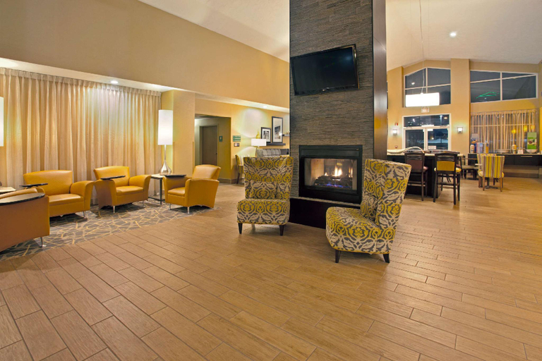 Public Area, Hampton Inn & Suites Cleveland/Independence, Cuyahoga