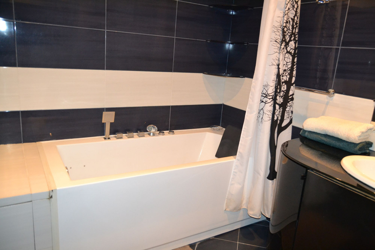 Bathroom 3, panorama 16 floor, Yerevan