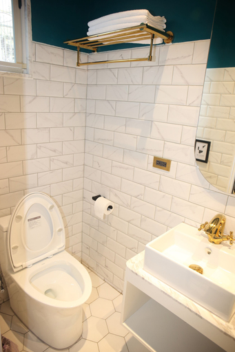 Bathroom 4, Spring Guest House, Tainan