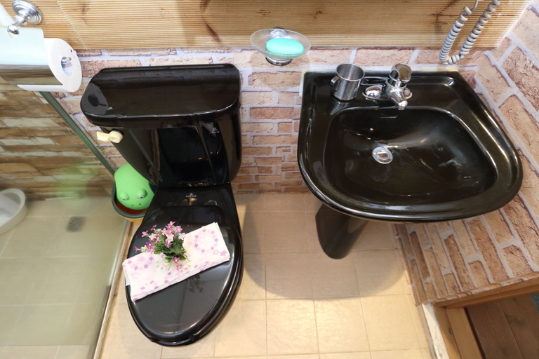 Bathroom 3, Sicily Pension, Hongcheon