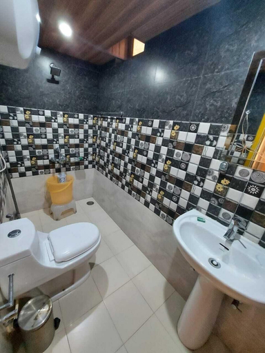 Bathroom 3, Sherpa Eco Resort, Solan