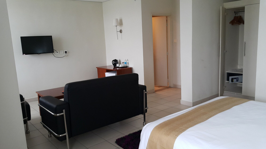 Bedroom 2, Tinapa Lakeside Hotel, Calabar