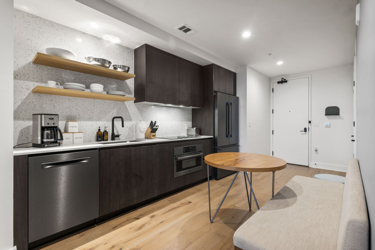 Dining Room 12