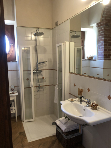 Bathroom 3, La Cantina Relais - Fattoria Il Cipresso, Arezzo