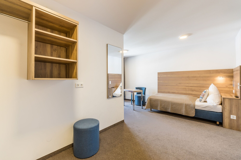 Bedroom 4, Hotel Kneitinger Alter Schlachthof, Regensburg