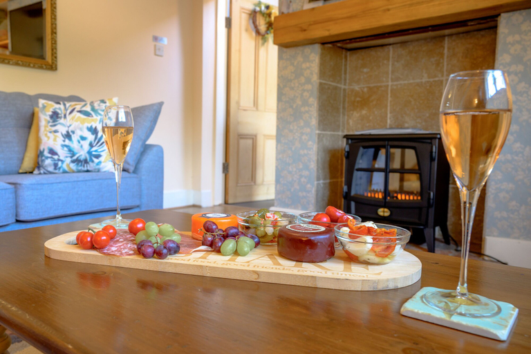 Food & Drinks 5, Saughall Mill Farm Cottage, Cheshire West and Chester