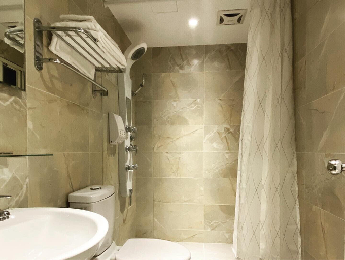 Bathroom 4, M Taipei Hotel, Taipei City
