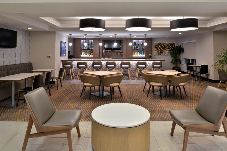 Food & Drinks 2, Holiday Inn & Suites OVERLAND PARK-CONV CTR by IHG, Kansas City