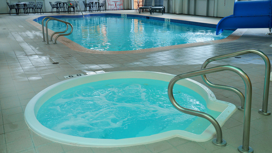 Sport & Beauty 5, Holiday Inn HINTON by IHG, Division No. 14
