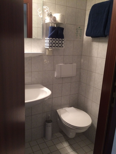 Bathroom 5, Landhotel Elterlein, Erzgebirgskreis