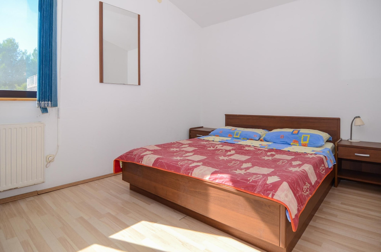 Bedroom 2, Apartmani Kristina, Orebić