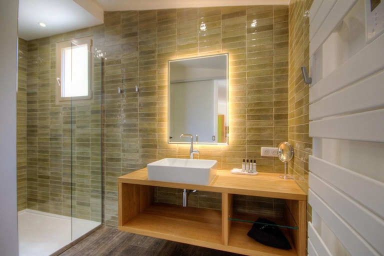 Bathroom 5, Hotel Casale Olmia, Haute-Corse
