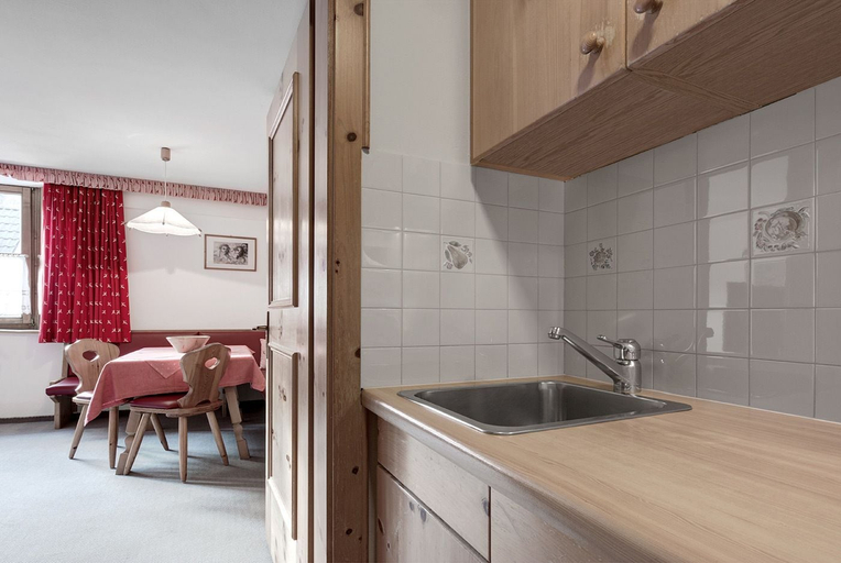 Others 4, Residence Dolomieu, Bolzano