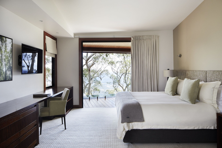 Bedroom 3, Spicers Peak Lodge, Warwick - East