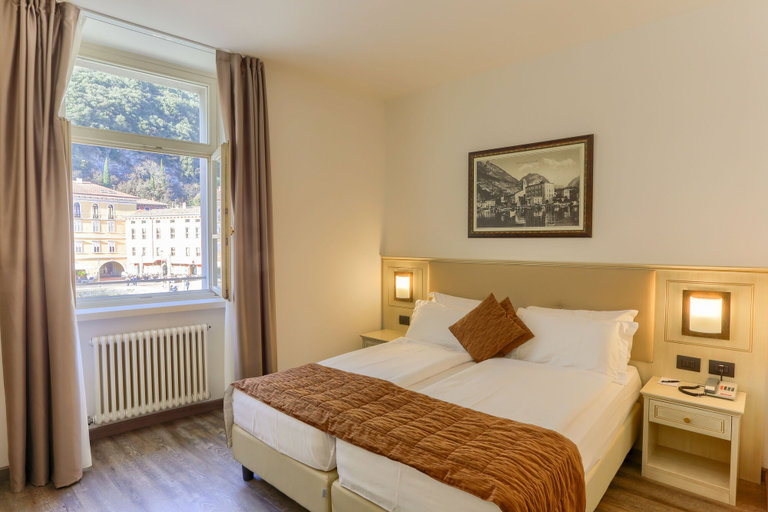 Bedroom 3, Hotel Sole Relax & Panorama, Trento