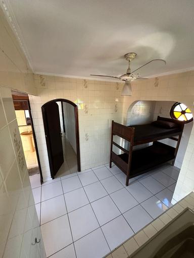 Bathroom 4, Hostel Canto da Ocian, São Vicente